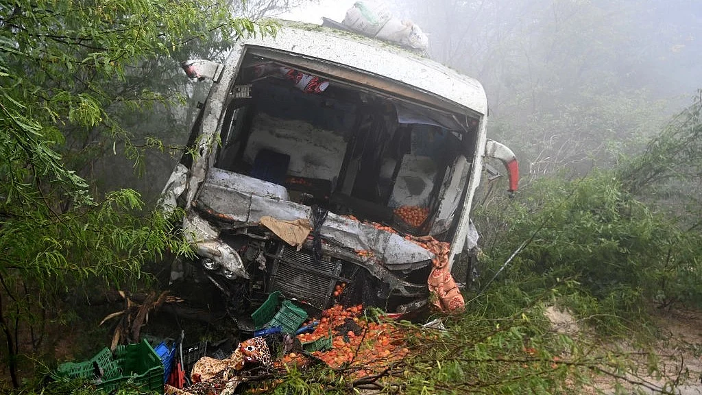 Representative image of a bus accident (photo: Sunil Ghosh/Hindustan Times via Getty Images)