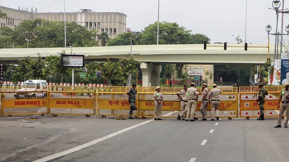 Police security barricade near Nizamuddin to regulate traffic because of the G20 Summit in New Delhi, on Saturday, 9 September 2023 (photo: IANS)