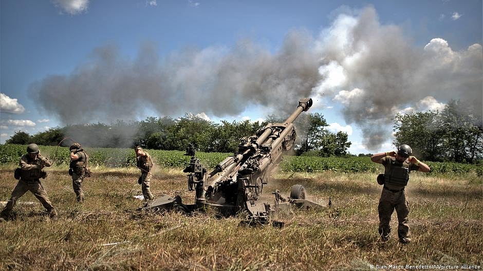 Ukraine has defended the speed, saying the slow moves are deliberate to disrupt Russian defenses in occupied territories (Photo: DW)
