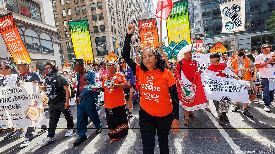 Climate change: Thousands march in NYC ahead of UN summit