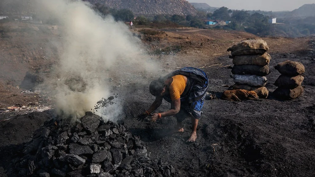 Representative image of coal industry  (Photo:  Getty Images)