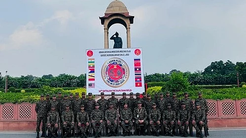 Indian Army embarks on counter-terrorism training mission in Russia
 (photo: IANS)