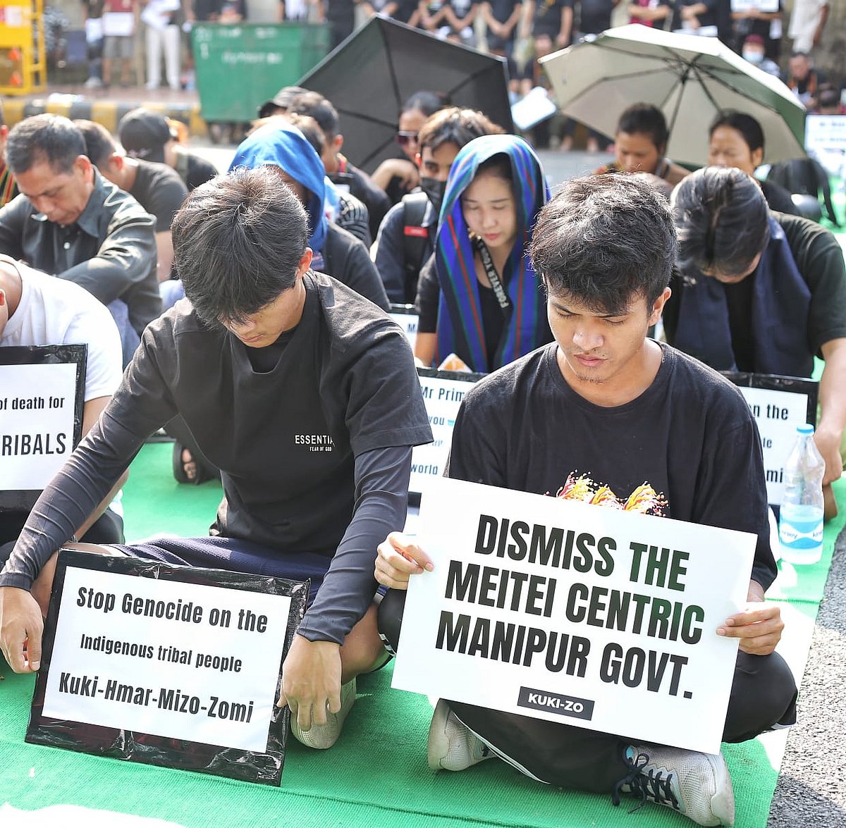 Protesters lay blame on the government, alleging 'Meitei favouritism' as the root cause of violence against Kuki tribes (photo: Vipin/ National Herald)