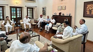 First meeting of INDIA coordination committee underway at Pawar's residence