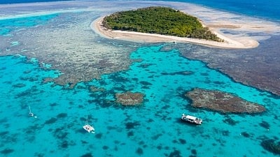 Water quality sensors deployed on Australia's Great Barrier Reef