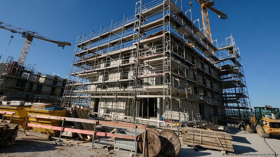 Even buildings with platinum-grade green certifications may not be NZC-ready, partly because current regulations are not stringent enough to demand NZC-ready assets, says JLL (Photo: JLL)