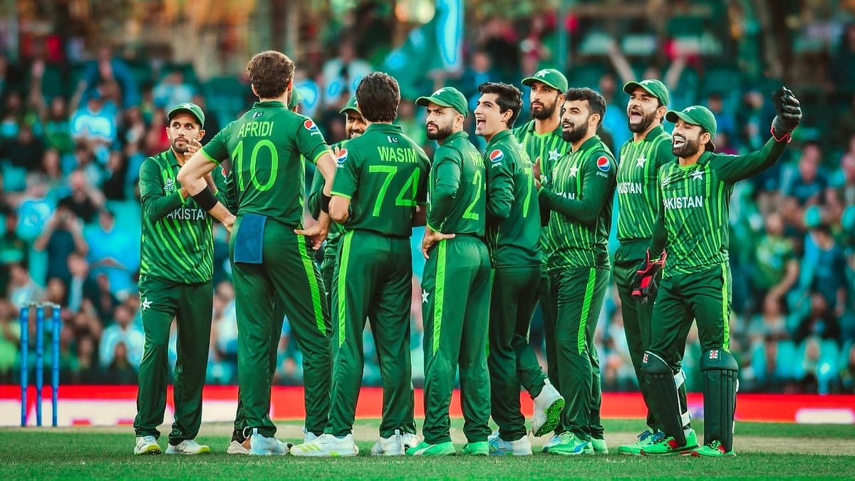 Pakistan cricket team in 2022 World T20 (photo: X/Babar Azam).