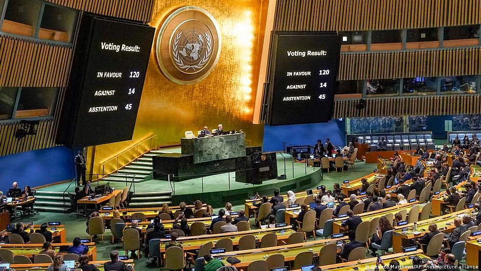 The United Nations General Assembly meeting where the Jordan-mooted Gaza resolution for a "humanitarian truce" was passed (photo: DW)