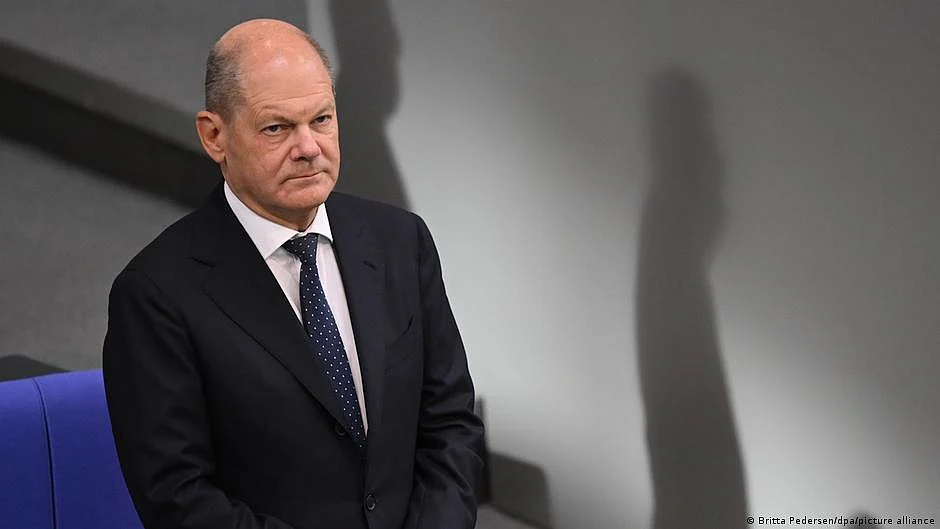 Scholz reaffirmed Berlin's support to Israel in a speech to the German parliament (photo: DW)