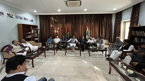 Oppn MPs meet Palestine ambassador, urge global intervention in Israel-Gaza conflict
