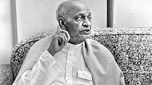 PM Modi, Kharge pay tributes to Sardar Patel on his death anniversary