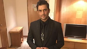 R Madhavan talks about insurance accessibility concerns on Twitter