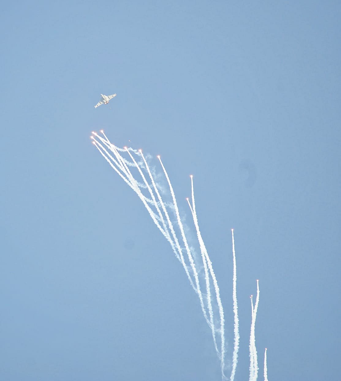 Photo Story: Prayagraj witnesses grand spectacle on 91st anniversary of Indian Air Force