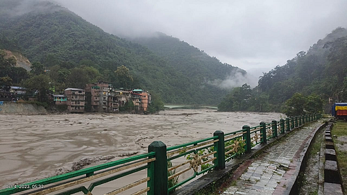 Sikkim faces a devastating flood crisis as a cloud burst triggers flash floods in Lachen Valley. (photo: IANS)