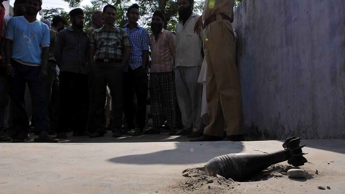 Tragedy in West Bengal as flood-carried mortar shell explodes, claiming lives and injuring others.
 (representative image) (Photo: Nitin Kanotra/Hindustan Times via Getty Images)