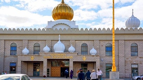 Scotland's Glasgow Gurudwara strongly condemns move by extremists to block Indian envoy's entry