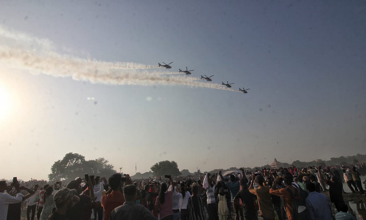 Photo Story: Prayagraj witnesses grand spectacle on 91st anniversary of Indian Air Force