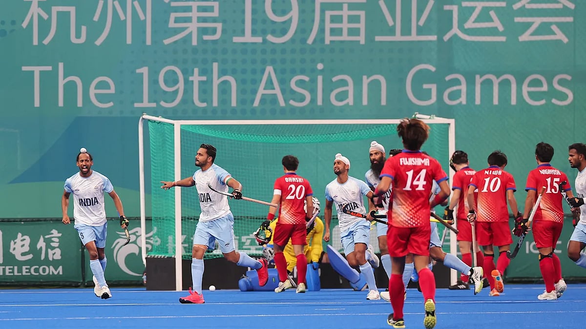 Indian skipper Harmanpreet Singh and team celebrate during their 5-1 rout of Japan in the Asian Games hockey final (photo: Getty Images)