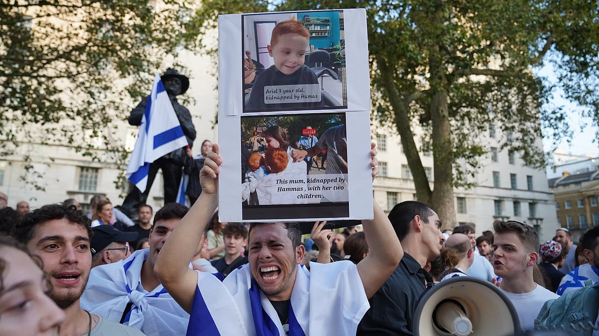 Israel schools ask parents to uninstall apps as kids may see hostage clips