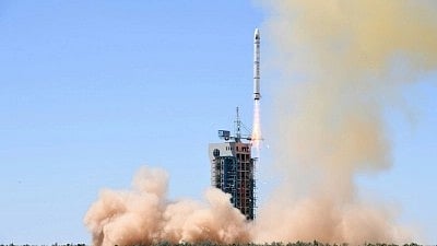 Chang'e 6 is gearing up to explore the moon's dark side, with international partners including Pakistan contributing to the lunar mission (Representative image) (photo: IANS)