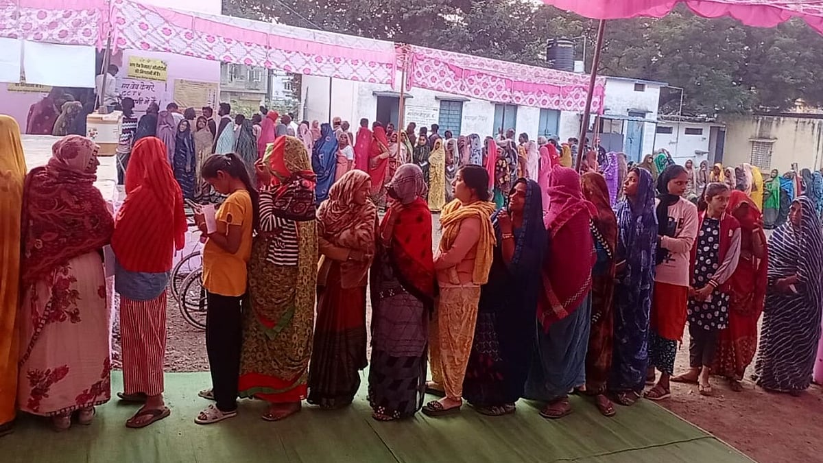 Voting in Madhya Pradesh begins with 5.59 crore voters deciding the fate of 2,533 candidates in 230 constituencies (photo: ECI)