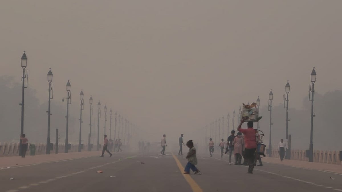 Delhi enveloped in a thick toxic haze on Saturday, 4 Nov. 2023 (Photo: Vipin)