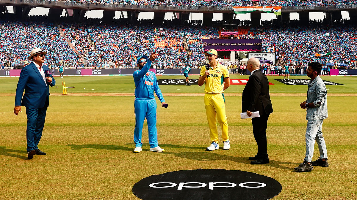 World Cup final: As Aus bowl first, Brad says his team will win, Anjum disagrees