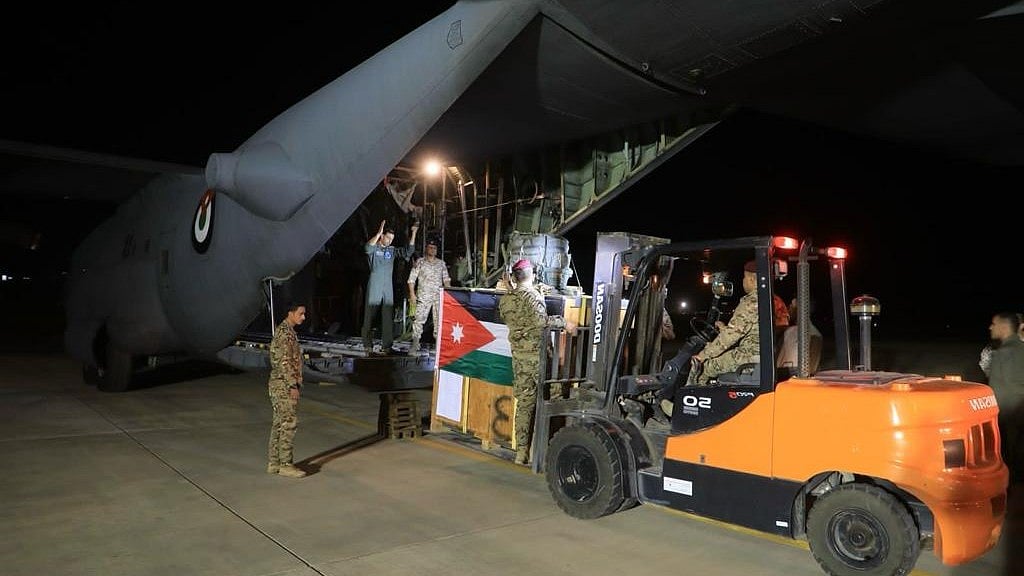 Jordan demonstrates solidarity with Palestinians, aids Gaza hospital amid ongoing conflict (photo: @KingAbdullahII/X)