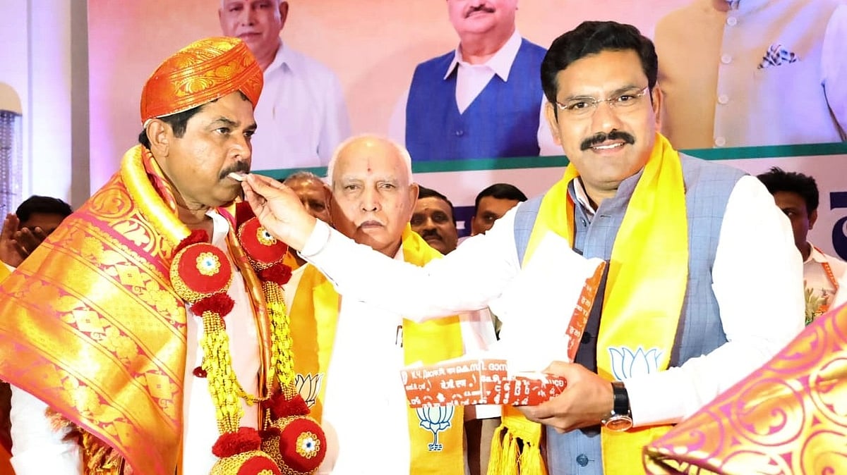 Former deputy chief minister of Karnataka, R Ashoka (left) (Photo: Social media)
