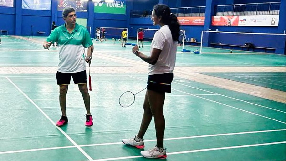 PV Sindhu (back to camera) has been consulting Prakash Padukone since August (photo: @PVSindhu1/X