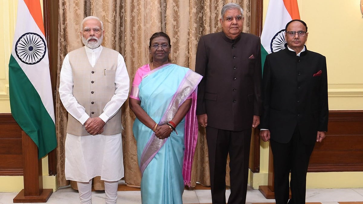 Heeralal Samariya sworn in as Chief Information Commissioner