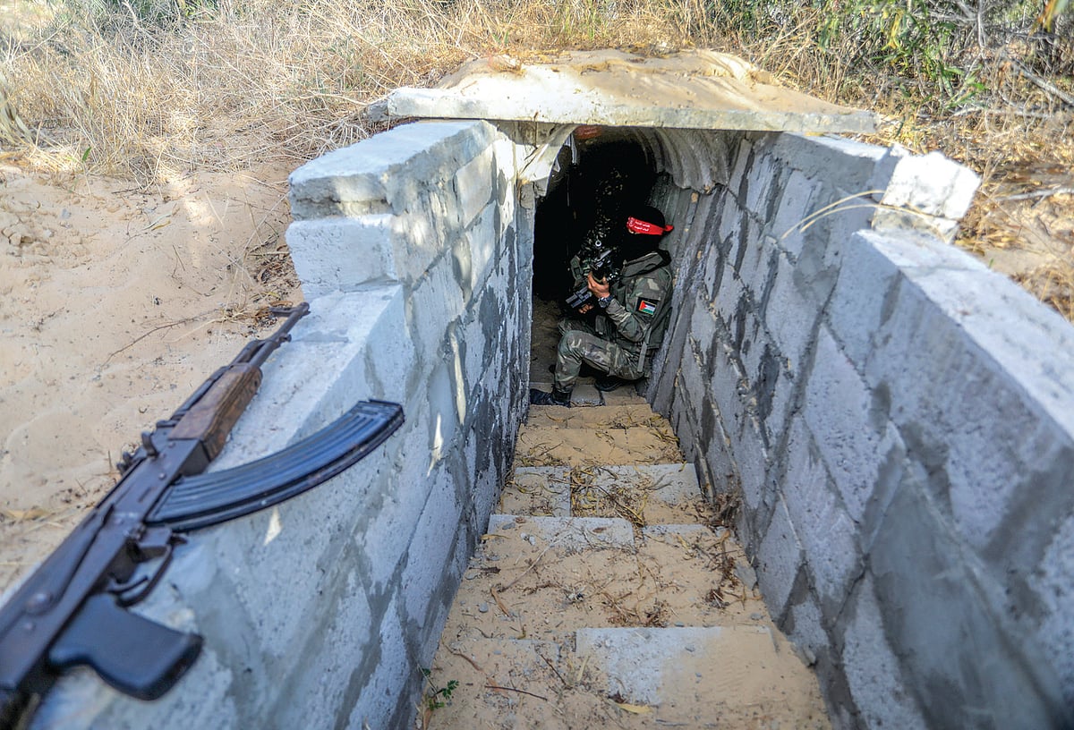 Palestinian fighters take positions in a tunnel in Gaza. (photo: Getty Images)