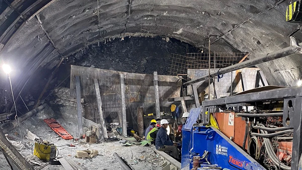 Rescue ops at the Silkyara tunnel (photo: National Herald archives)