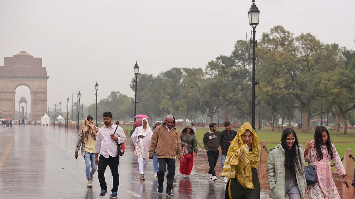 Friday's rain brought much-needed relief to Delhiites from toxic haze. (Photo: Vipin/ NH)  
