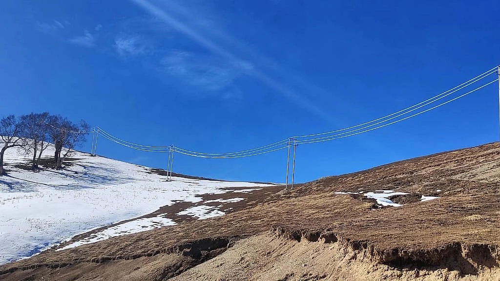 Kashmir Valley's last diesel-reliant area joins mainstream electricity grid (photo: @KPDCLOfficial/X)