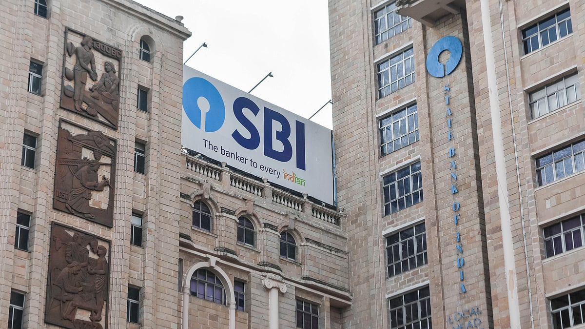 SBI's Hyderabad & Kolkata branches sell the most electoral bonds