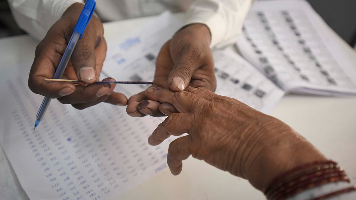 Voting commenced at 7 am and ended at 5 pm in 106 constituencies, and in 13 Left Wing Extremism-affected seats, it concluded at 4 pm (representative image) (photo: Parveen Kumar/Hindustan Times via Getty Images)