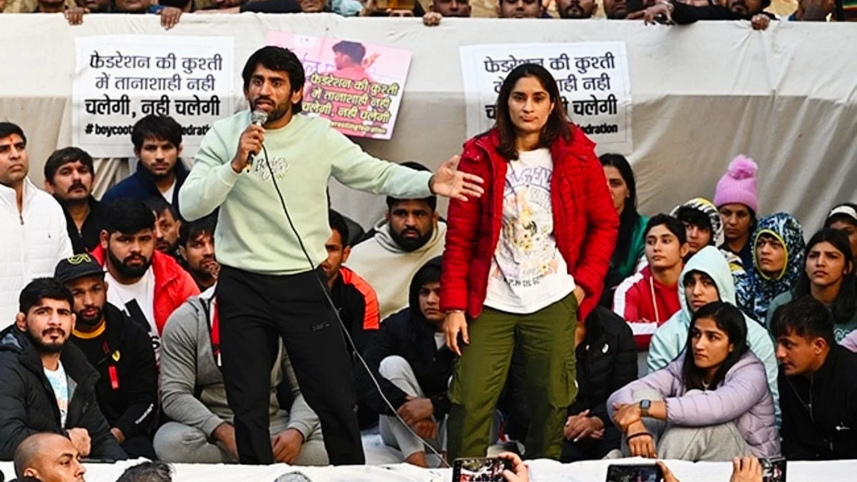 Bajrang Punia (left) and Vinesh Phogat at the wrestlers' protest in New Delhi earlier this year (photo: National Herald archives)