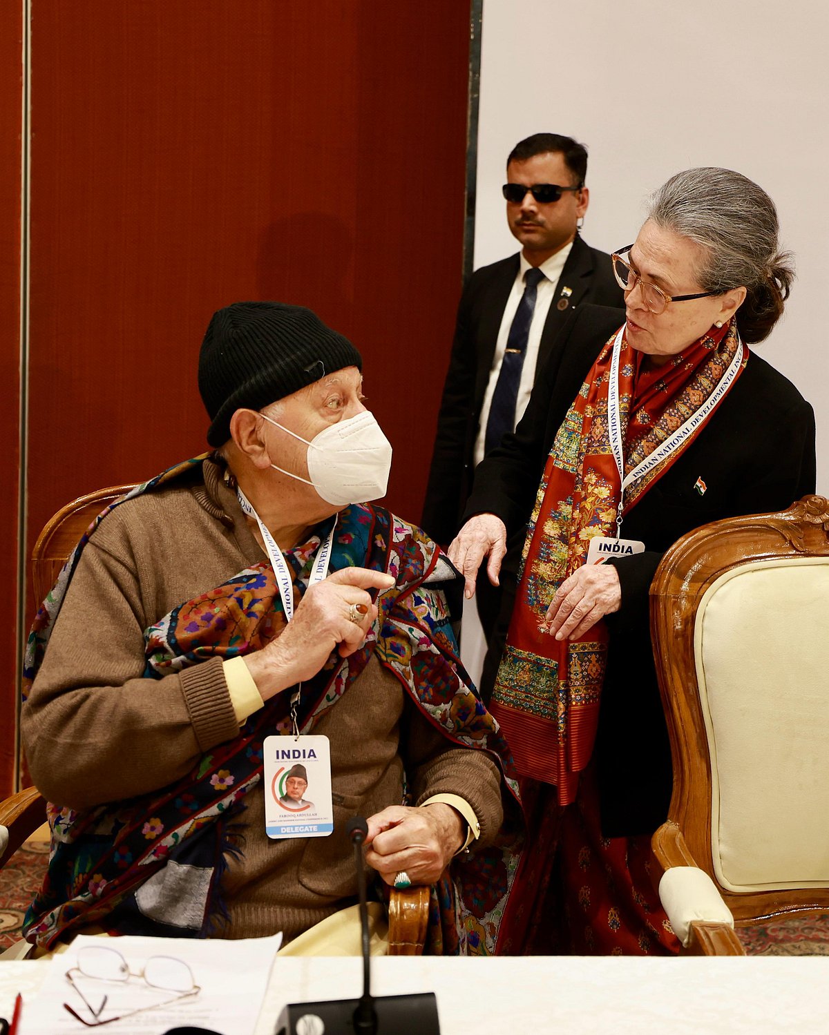 Jammu and Kashmir-based parties the National Conference and the People's Democratic Party (PDP) attended the meeting. Seen here is former J&K CM Farooq Abdullah (pictured left) on the Conference with Congress leader Sonia  Gandhi. PDP chief Mehbooba Mufti also attended (photo courtesy the Indian National Congress)