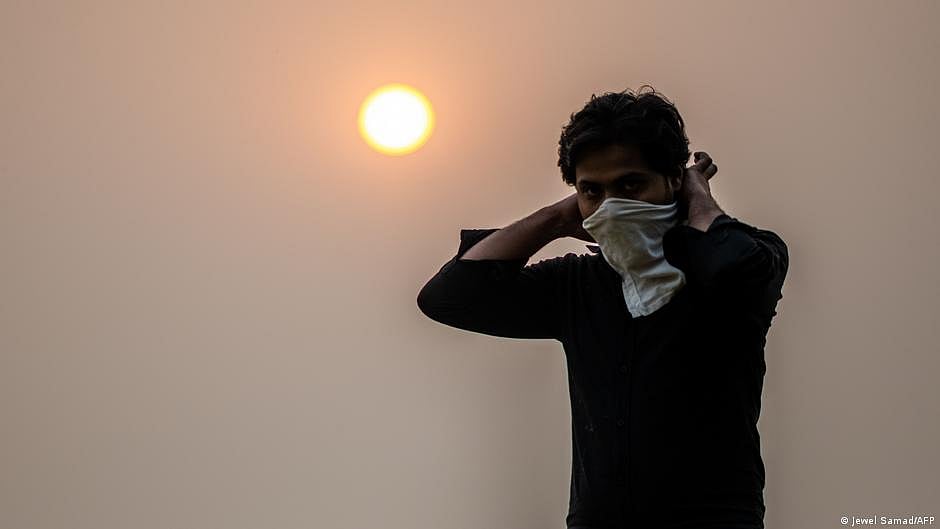 A fossil fuel phaseout or phasedown: Does it matter?
