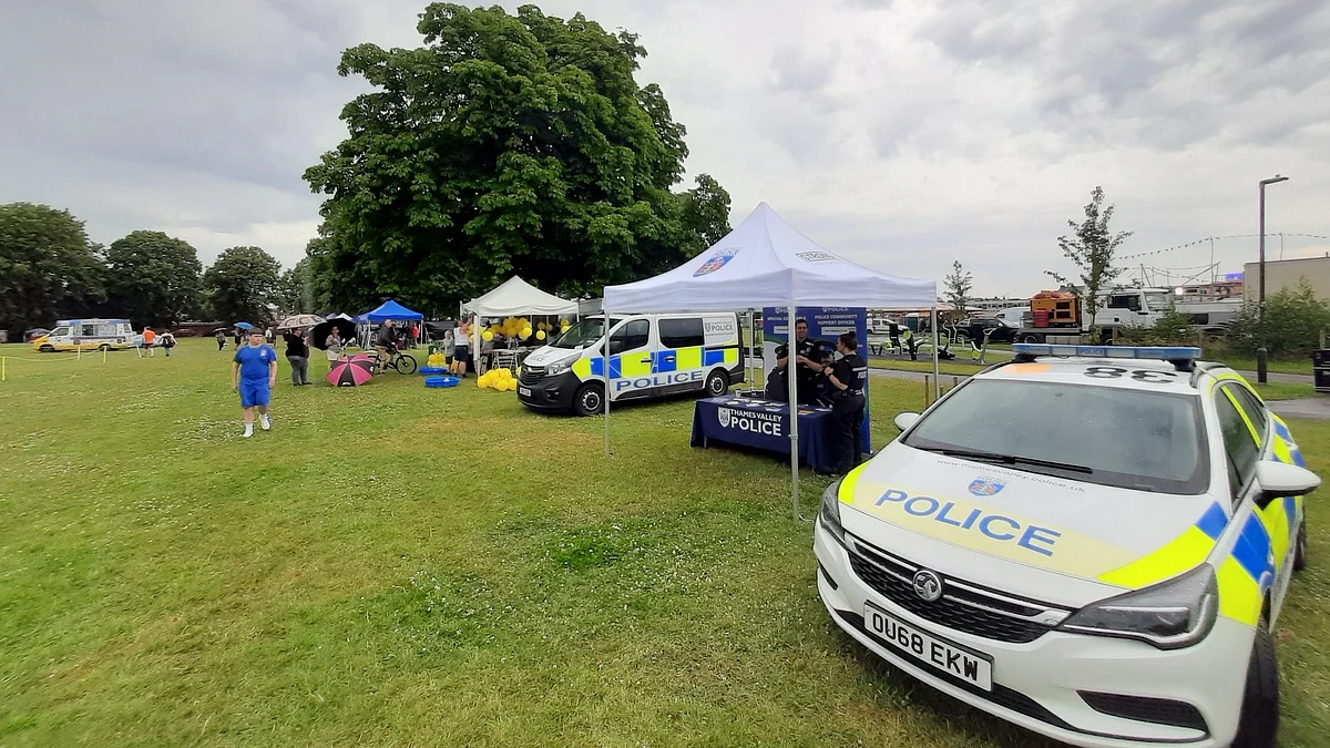 Langley Memorial Park. Inderjit Singh (58) was walking through Langley Memorial Park in Slough when he was approached by the group of young boys (photo: @TVP_Slough/X)