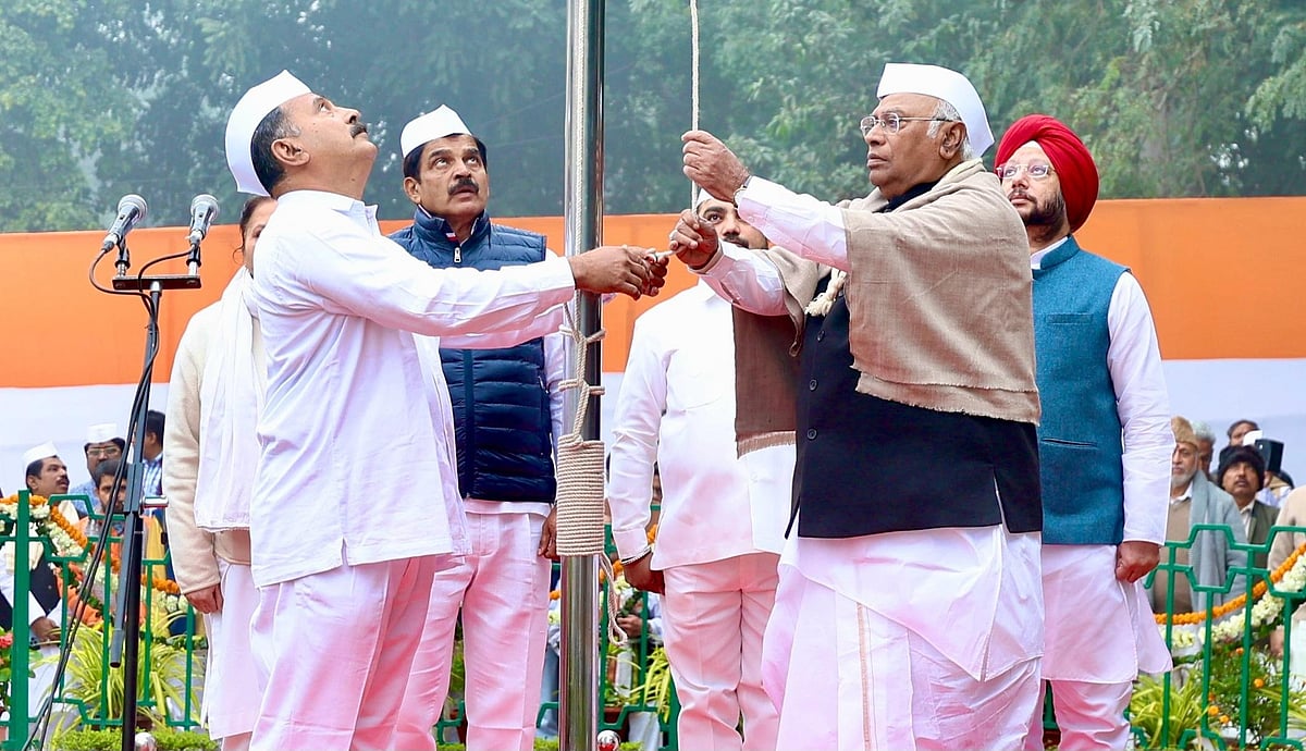 'Congress objective is public welfare', says Kharge on party foundation day