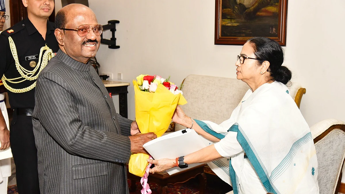 C.V. Ananda Bose and Mamata Banerjee in happier times (file photo)