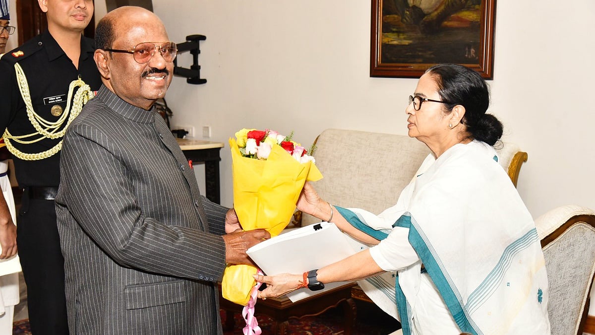C.V. Ananda Bose and Mamata Banerjee in happier times (file photo)