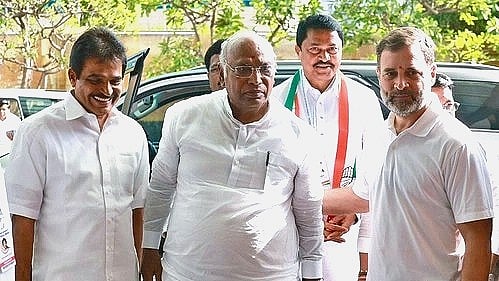Congress thanks people of Telangana, vows to revive party in MP, Raj', Chhattisgarh