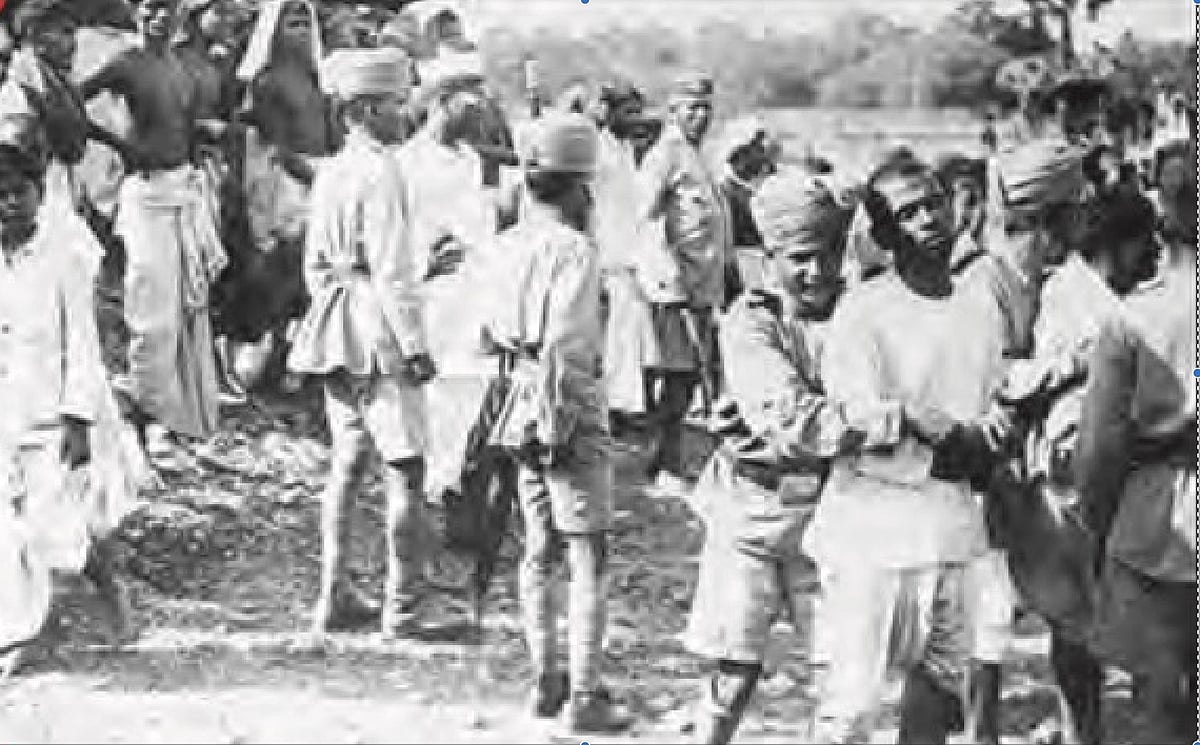1932: The Civil Disobedience movement is revived, with people courting arrest as the British Raj refuses to accept the people's will for self-determination and self-rule (photo: National Herald archives)