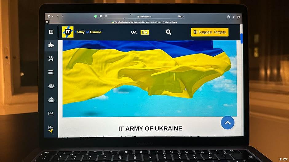 On a website, the Ukrainian government gives instructions on how to attack pro-Russian targets in cyberspace. (photo: DW)