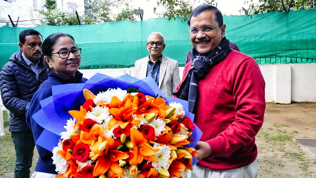 West Bengal CM Mamata Banerjee met Delhi CM Arvind Kejriwal on Monday (photo: @ArvindKejriwal/X)