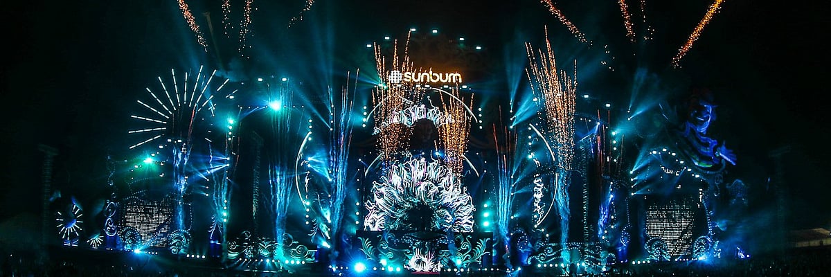 Fireworks and other lighting extravaganza at the Sunburn (photo courtesy @SunburnFestival/X)