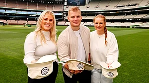 Boxing Day Test: Tip your hat in Warne’s memory, get a free heart check-up
